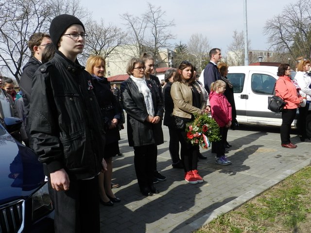 2017. március 15. 30